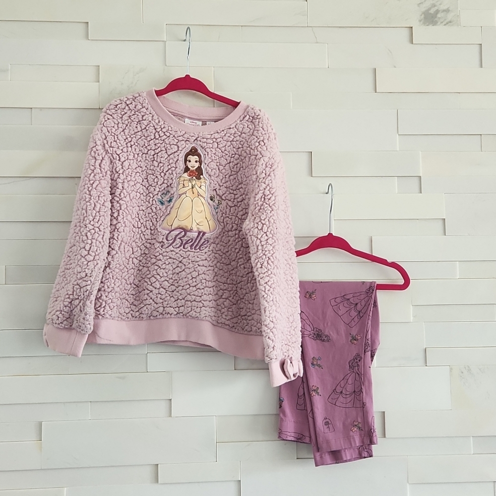 DISNEY BELLE TWO PIECE SET. SIZE 6 LIGHT PURPLE/PINK